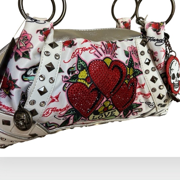 *RESERVED* ED HARDY BLING WHITE SATCHEL SKULLS RHINESTONE HEARTS ROSES CHARMS - Picture 4 of 15